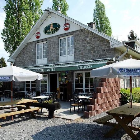 Bed En Breakfast Le Freyr 디넝 외부 사진