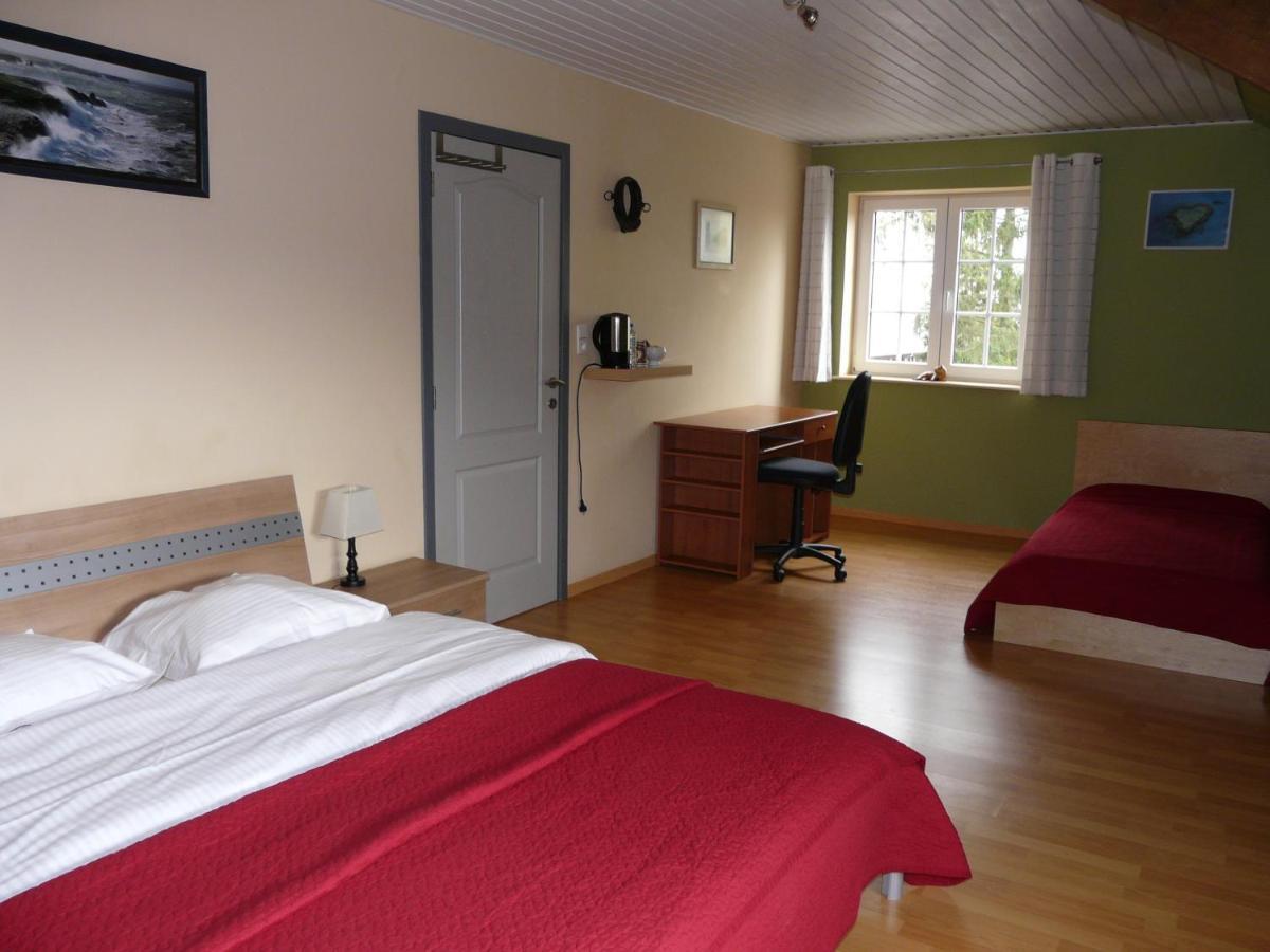 Bed En Breakfast Le Freyr 디넝 외부 사진